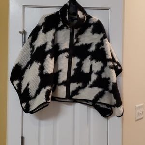 💞French Connection💞 Cape